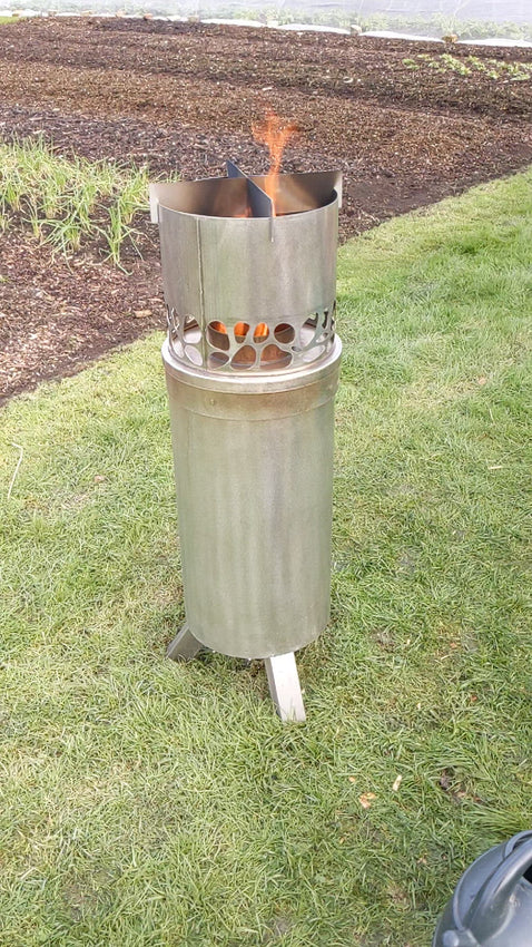 Using our biochar kiln with Charles Dowding at Homeacres
